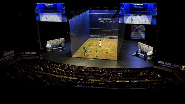 Squashers Van der Heijden op familieweekend naar het NK