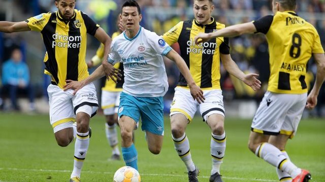 PSV verliest koppositie na knotsgek duel met Vitesse