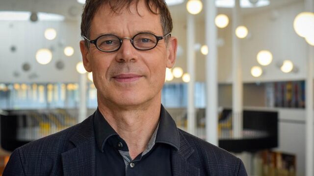 Gedragsadviseur RIVM: 'Stel mondkapjes verplicht'