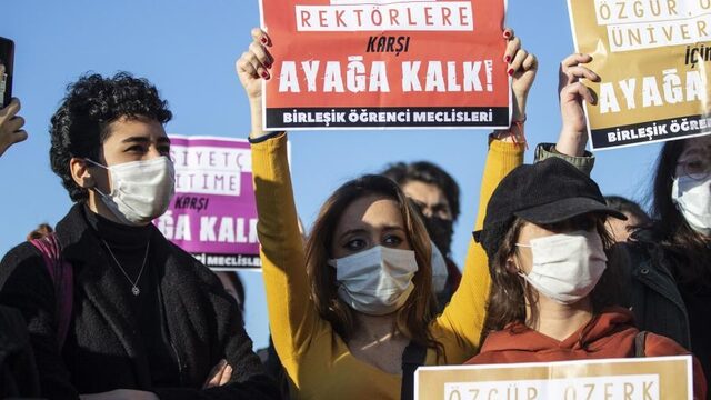 Turkse studenten pikken bemoeienis van Erdogan niet meer