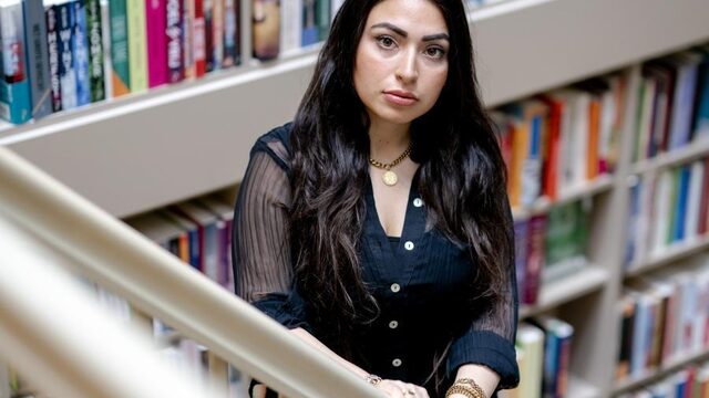 Schrijfster Lale Gül met meerdere producenten in gesprek over verfilming
