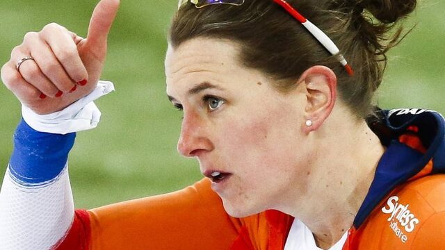 Ireen Wüst sluit seizoen af met baanrecord, wereldbekergoud en transfer