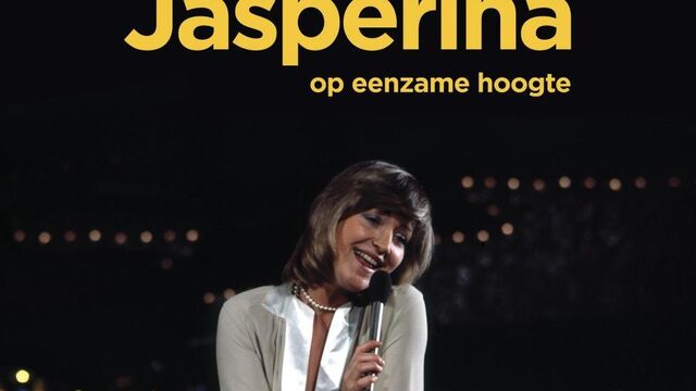 Cabaretière Jasperina de Jong verbreekt mediastilte met film