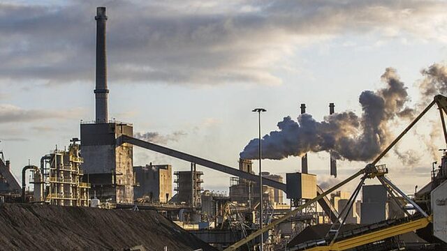 Grote industrie trekt aan de bel: hoge CO2-taks kost banen