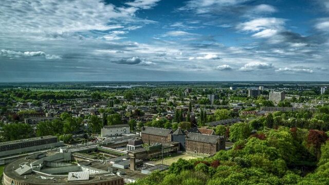 'Het wordt tijd dat Den Haag uit zijn bubbel stapt en gaat kijken naar gebieden zoals Groningen'