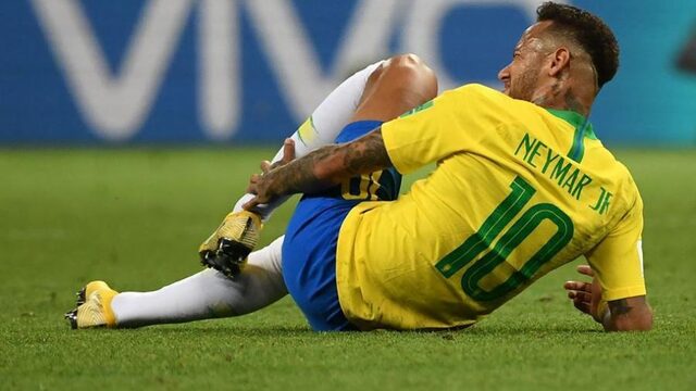 Deze spelregels zouden het voetbal leuker kunnen maken