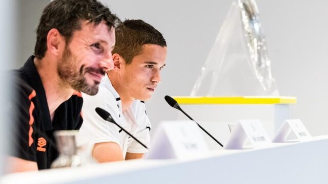 Vandaag op NPO Radio 1: Eredivisie en Leven met de Maffia