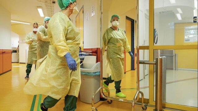 Zorgmedewerkers willen van uitzondering op quarantaineregels af: 'Dit is te gek voor woorden'