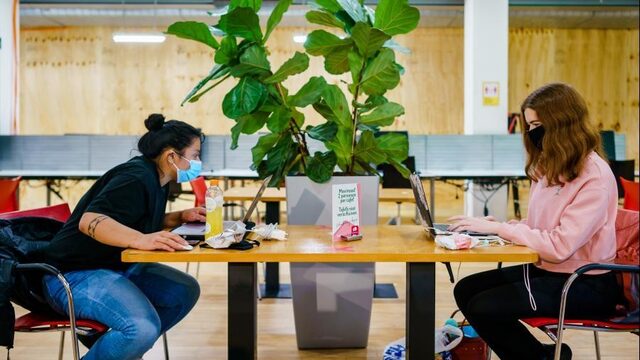 'Universiteiten en hogescholen mogelijk op 1 december weer open'