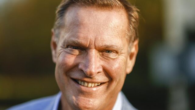 Albert Verlinde start politieke carrière in Vught: 'Mijn theaterwerk blijf ik gewoon doen'