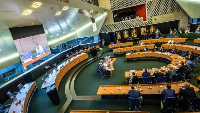 Podcast De Dag: Waarom juist het CDA worstelt met Forum