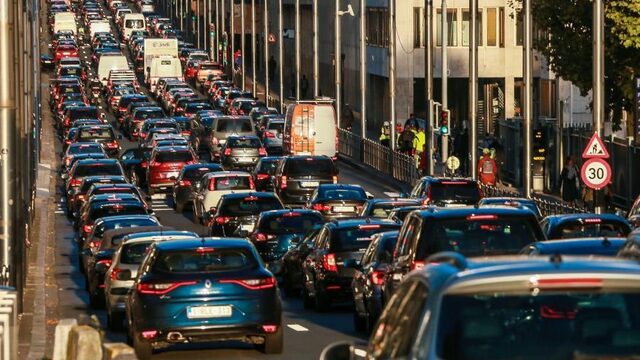 Riza Tisserand: 'Ineens moet je jezelf zien te vermaken'