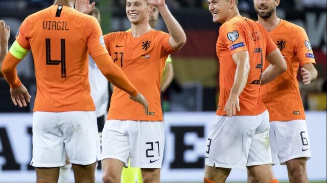 NOS Voetbalpodcast #61: 'Interessant om te zien hoe Oranje omgaat met kleine tegenstanders'