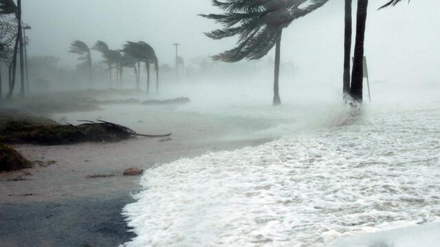 Vluchten voor een storm? Niet als media het gevaar relativeren