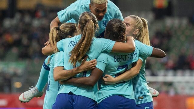 Oranjevrouwen op muziek: het WK is dichtbij