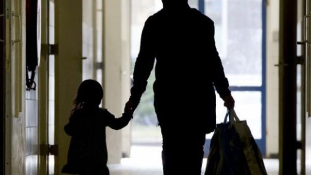 Gemeenten vangen vluchtelingen op ondanks protest