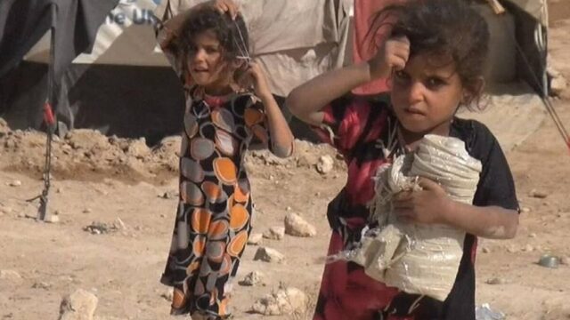 Nederlandse weeskinderen van IS'ers overgedragen in Syrië