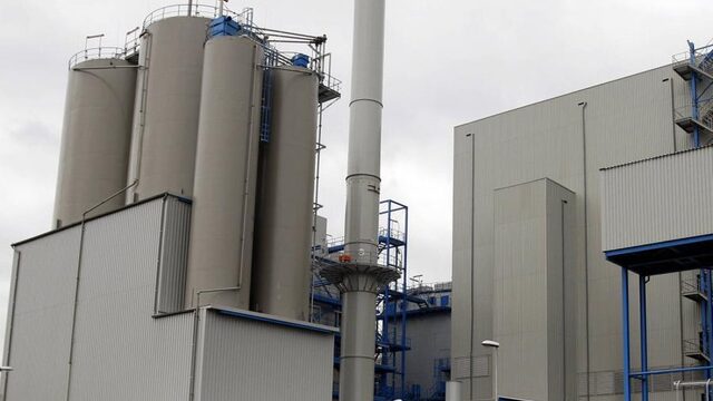 Planbureau: zonder biomassa veel meer windmolens en zonnepanelen