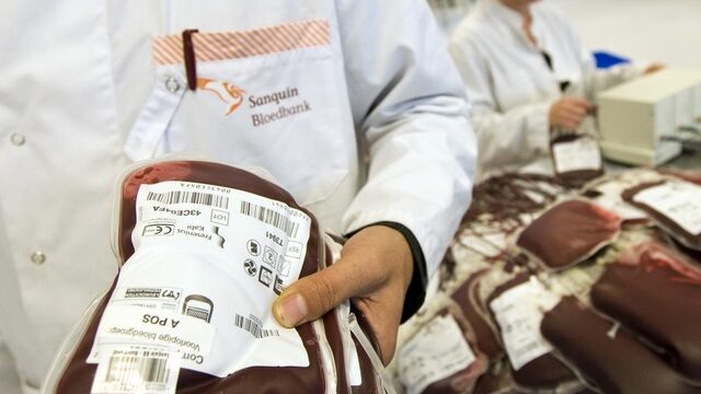 Nederlandse coronapatiënt heeft plasma met antistoffen ontvangen