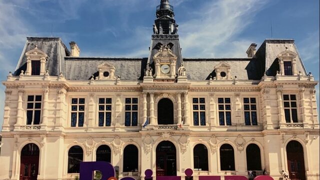 Na de Franse bureaucratie is daar: la maire!