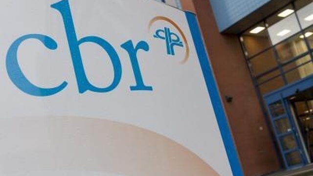CBR overrompelt aanvragers rijbewijs met hoge kosten