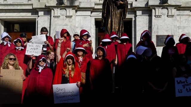 Hoe The Handmaid's Tale een nieuwe generatie vrouwen inspireert