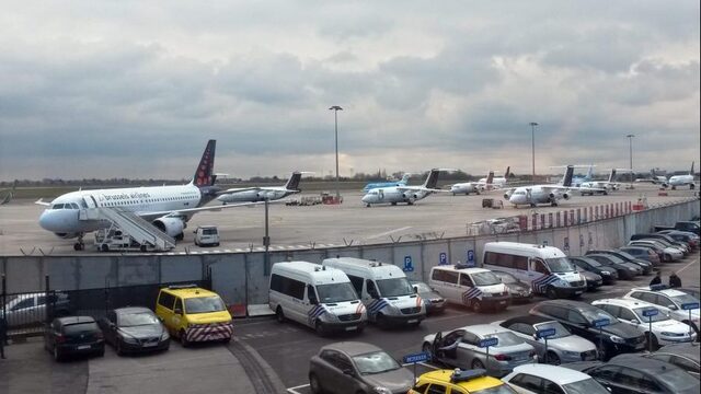 Times Parking sluit vakantiegangers op in parkeergarage