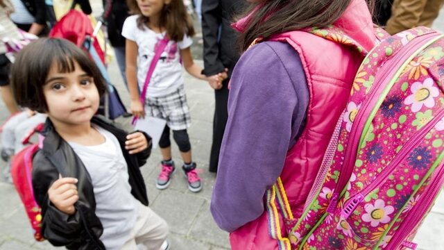 Nederlands onderwijssysteem levert laaggeletterde kinderen