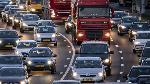 Hoogste benzineprijs in vijf jaar kost 'automobilist bijna 200 euro per jaar extra'