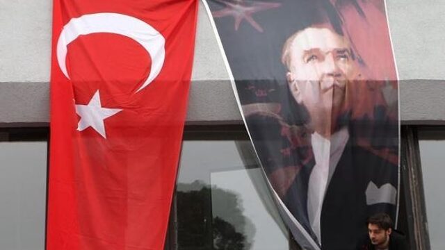 Hoe Turkije de vrije pers het zwijgen oplegt