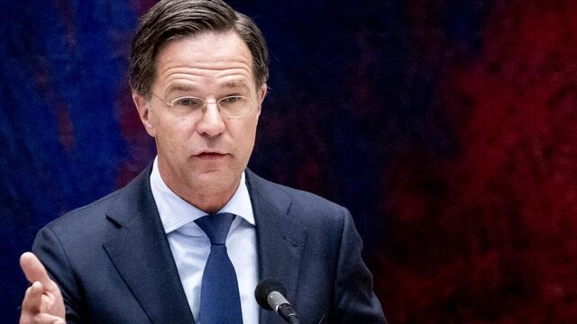 'Tegenmacht organiseer je niet, dat ís er als de democratie goed functioneert'