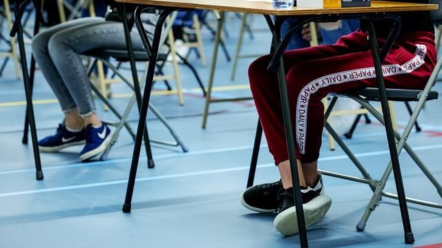 Examen doen in coronatijd: 'Hoe kan ik ontspannen? Ik moet slagen, Slob niet'