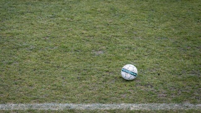KNVB spreekt van 'historisch moment': vanaf volgend seizoen gemengd voetbal in hoge competities