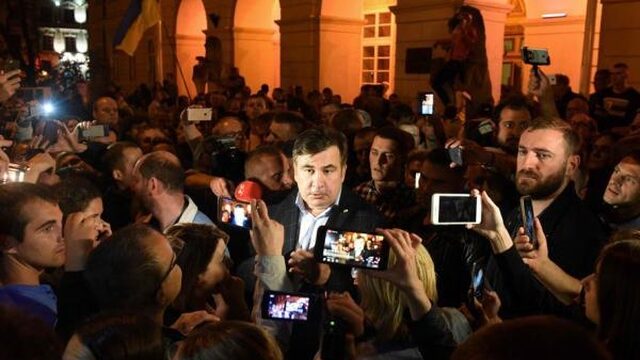 Stateloze politicus worstelt zich over de grens van Oekraïne