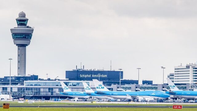 FNV: Veiligheid Schiphol op de grond in gevaar