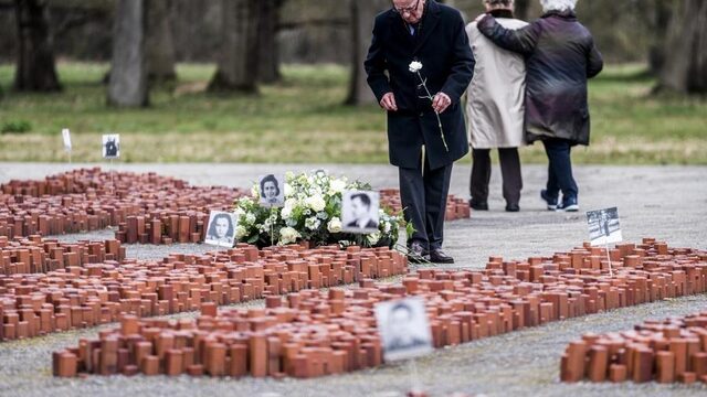 76 jaar na bevrijding van Kamp Westerbork: 'Als ik hier ben, besef ik me dat ze mij niet te pakken hebben gekregen'
