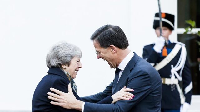 Joris Luyendijk: 'Tussen Brexiteers en de waarheid zit een buffer en die heet Theresa May'