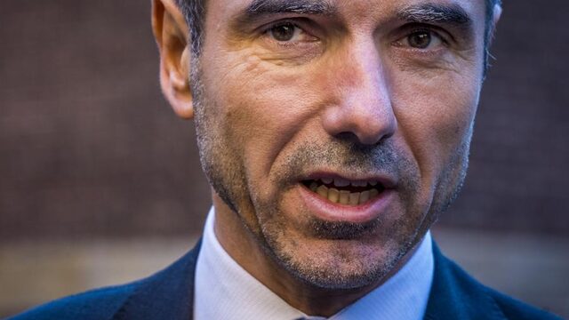 Staatssecretaris Blokhuis over vaccinatieplicht: 'Het zou een nederlaag zijn'