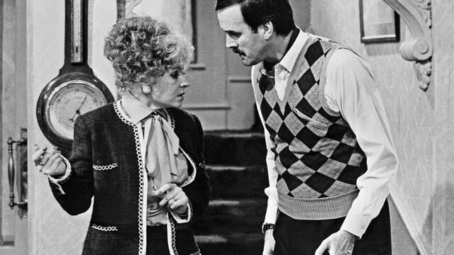 Podcast De Dag: Earl Grey-thee en Fawlty Towers - niets is heilig in Brits racismedebat