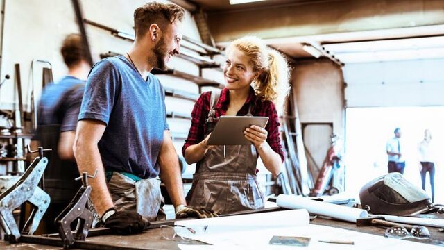 ‘Mannen kunnen er niet tegen als hun vrouw meer verdient’