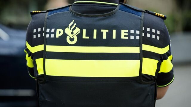 'Wanneer wij ons politie-uniform aantrekken, zeggen we dat ons leven minder belangrijk is dan dat van burgers'