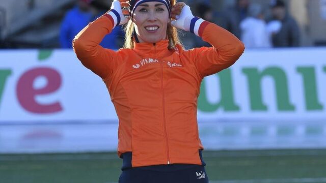 Oppermachtige De Jong wint eerste Europese allroundtitel