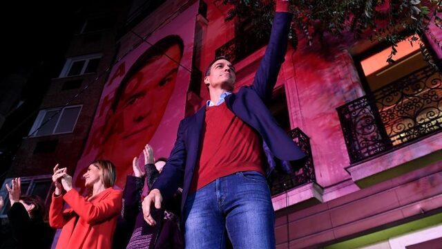 Spaanse sociaaldemocraten gaan toch regeren met Podemos