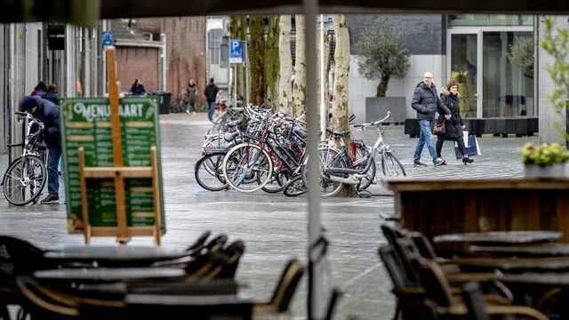 Stand.nl: De corona-maatregelen in Brabant moeten voor het hele land gelden