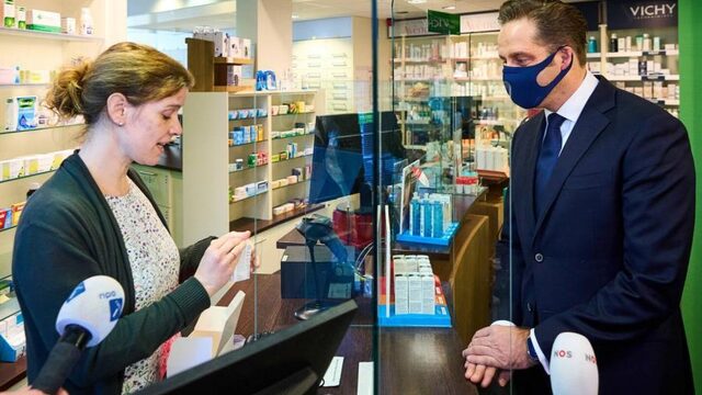 Run op coronazelftests bij apotheek