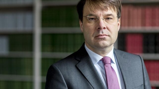 VVD wil strafrechtelijk onderzoek naar betrokkenen witwasschandaal ING