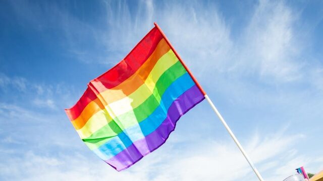 Kees van Amstel: 'Homohaat in de wereld, je weet niet wat je hoort'