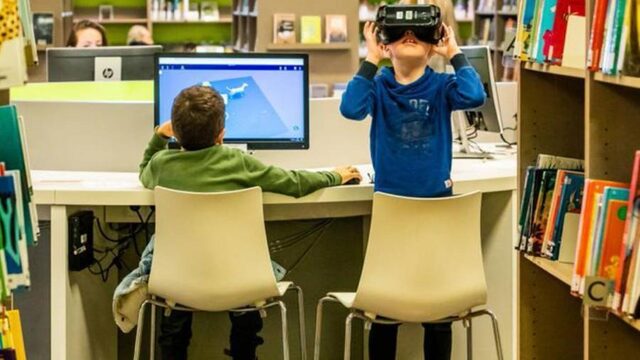 Hoe de bibliotheek steeds meer op een buurthuis lijkt