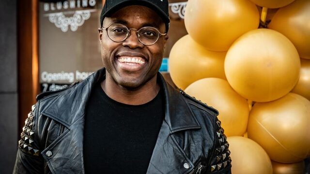 Jandino is voor even museumdirecteur: 'Ik laat de achterdeur open'