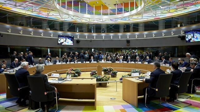 Kabinet moet 'alles op alles' zetten om vetorecht EU af te schaffen